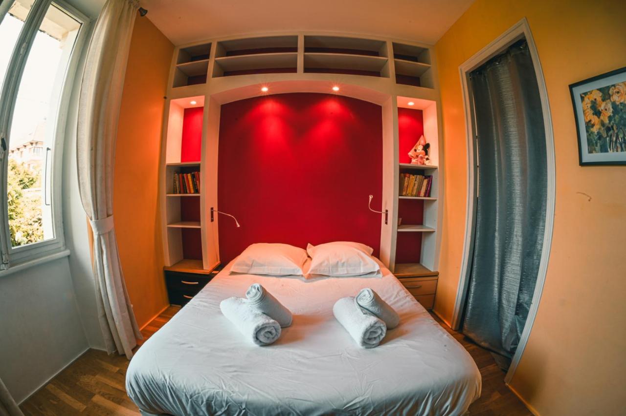Le Serenite - T3 En Maison De Ville Avec Piscine Annecy Luaran gambar