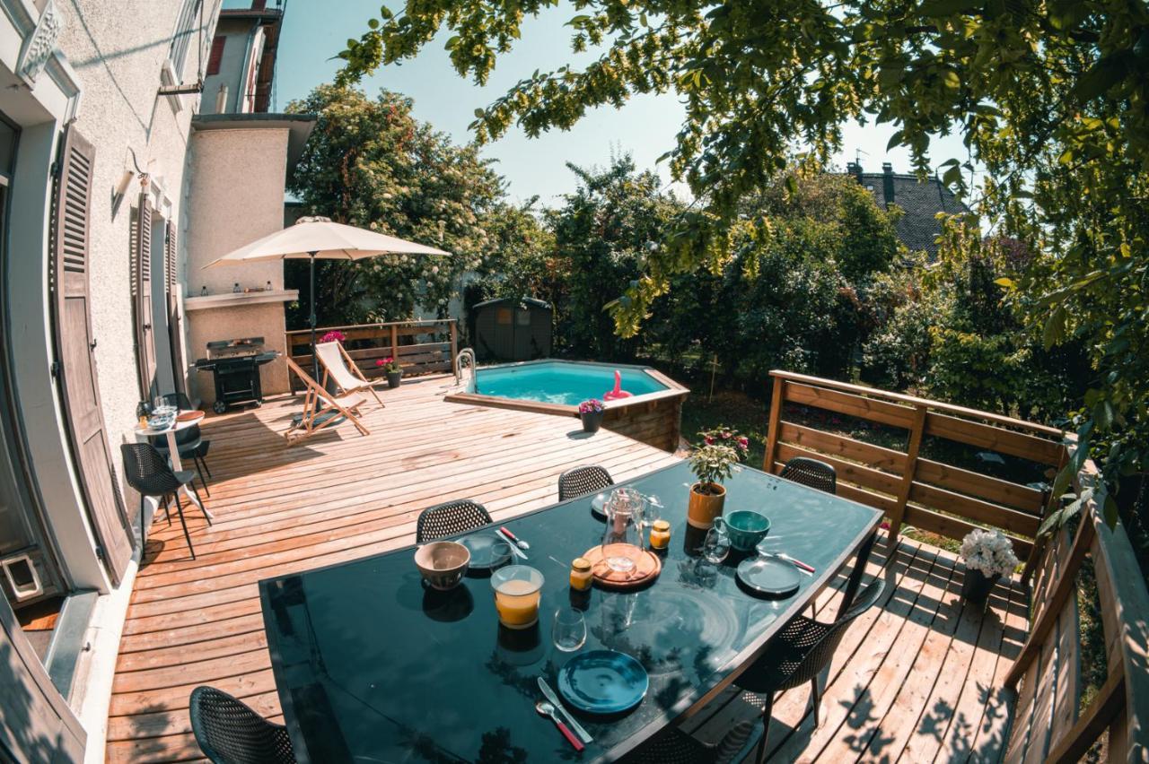 Le Serenite - T3 En Maison De Ville Avec Piscine Annecy Luaran gambar
