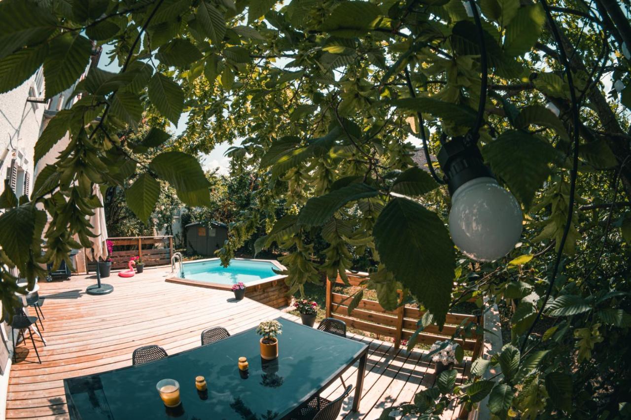 Le Serenite - T3 En Maison De Ville Avec Piscine Annecy Luaran gambar